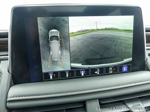 Certified 2024 Chevrolet Tahoe High Country AWD/4WD image 30