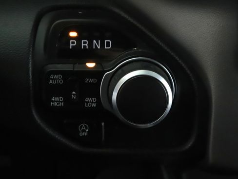 Used 2022 RAM 1500 Big Horn image 16