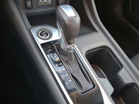 Used 2024 Nissan Sentra SV image 12