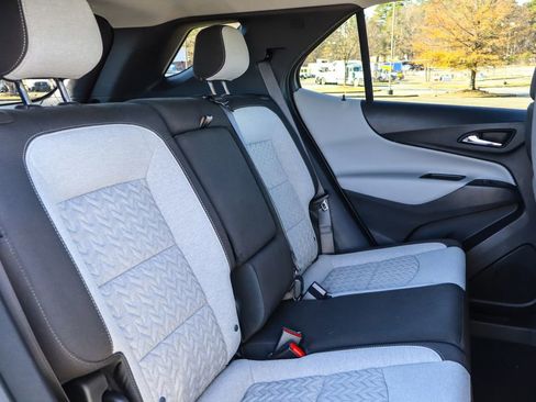 Used 2024 Chevrolet Equinox LT image 16