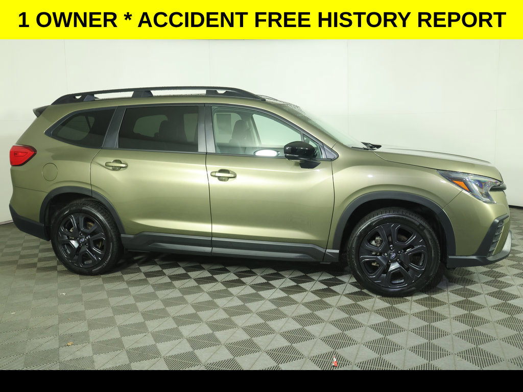 Used 2024 Subaru Ascent Onyx Edition AWD/4WD image 2