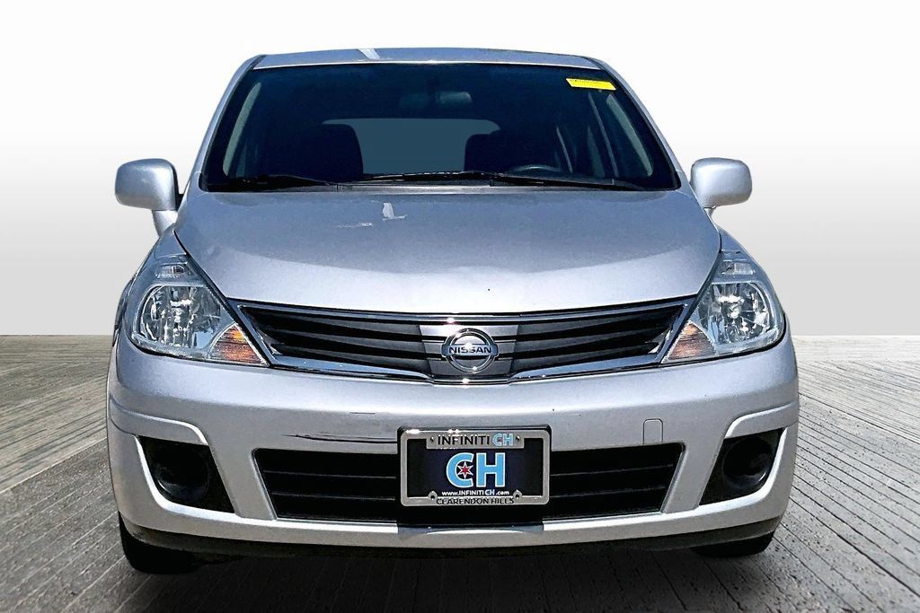 Used 2012 Nissan Versa 1.8 S w/ Plus Pkg FWD image 2