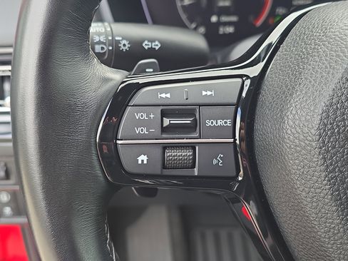 Used 2022 Honda Civic Sport image 32