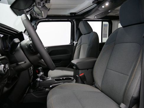 New 2026 Jeep Wrangler Unlimited Sport AWD/4WD image 3