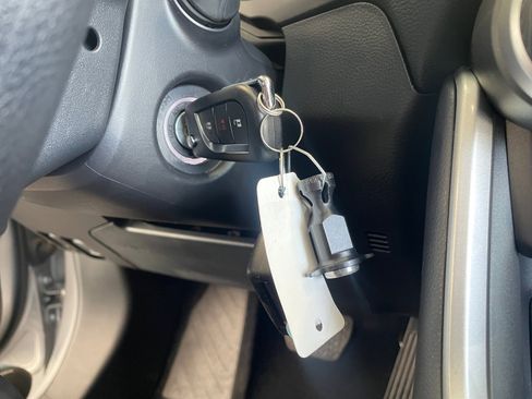 Certified 2025 Toyota RAV4 LE image 30