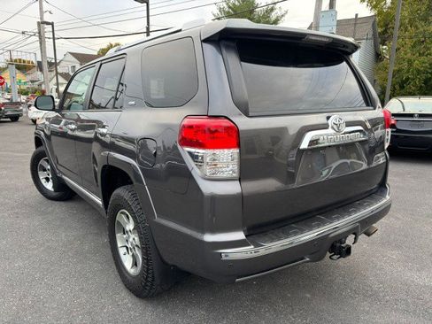 Used 2011 Toyota 4Runner SR5 image 7