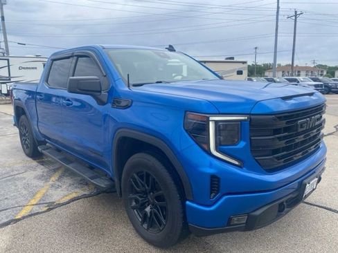 Used 2022 GMC Sierra 1500 Elevation AWD/4WD image 3