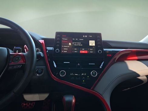 Used 2023 Toyota Camry SE w/ Cold Weather Package image 11