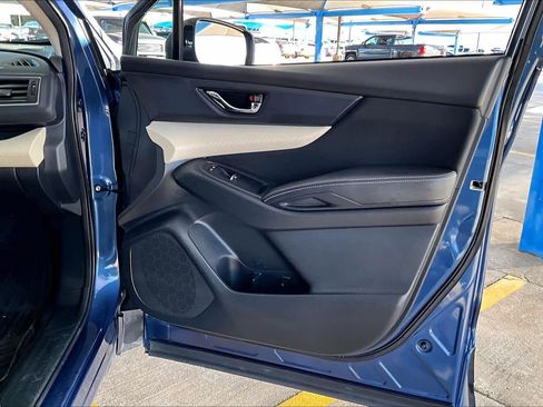 Used 2022 Subaru Ascent Premium w/ Convenience Package image 22