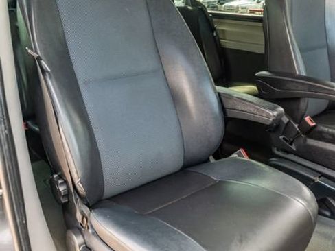 Used 2016 Mercedes-Benz Sprinter 2500 image 36