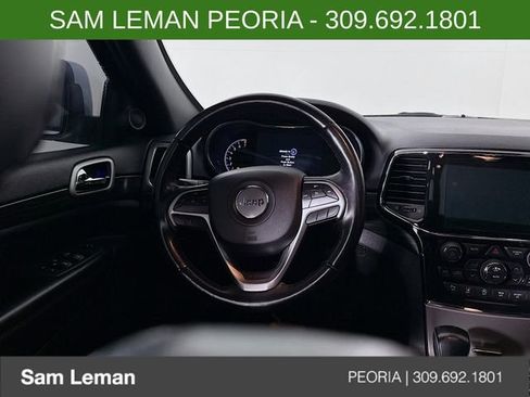 Used 2022 Jeep Grand Cherokee Laredo X image 11