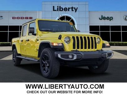 Used 2023 Jeep Gladiator Sport