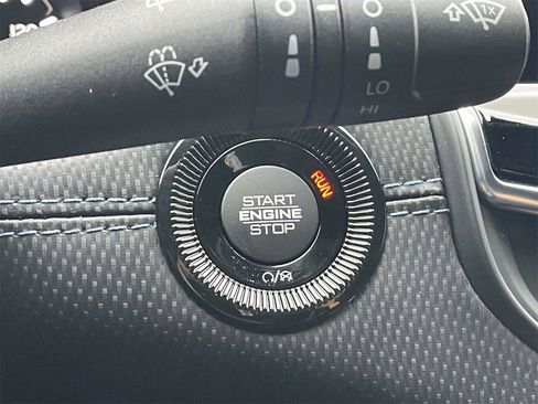 New 2026 Jeep Compass Latitude image 38