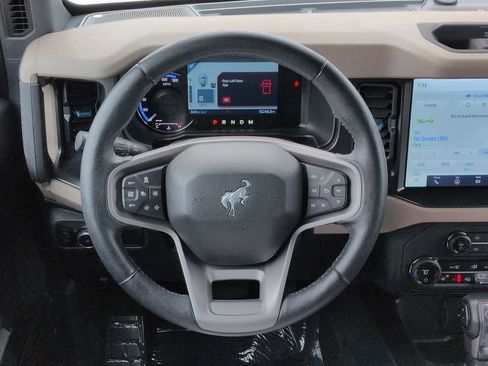 Used 2023 Ford Bronco Wildtrak AWD/4WD image 21