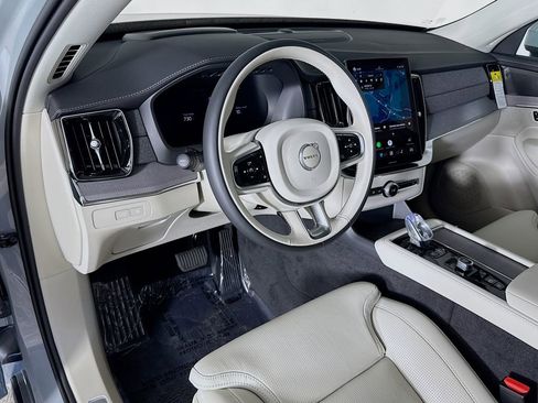 New 2026 Volvo XC90 T8 Ultra w/ Protection Package Premier image 9