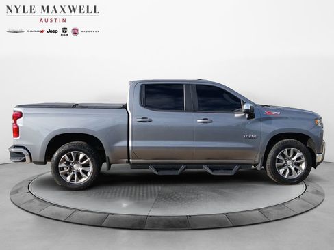 Used 2021 Chevrolet Silverado 1500 LT w/ Z71 Off-Road Package AWD/4WD image 17