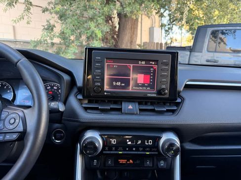 Used 2020 Toyota RAV4 Limited w/ Limited Grade Weather Package AWD/4WD image 17