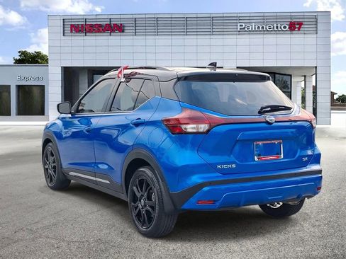 Certified 2023 Nissan Kicks SR FWD image 4