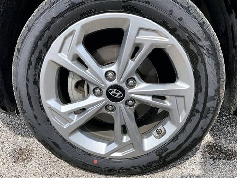 Used 2022 Hyundai Kona SEL FWD image 9