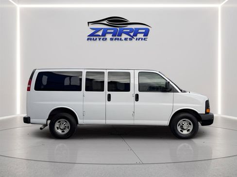 Used 2012 Chevrolet Express 2500 LS image 7