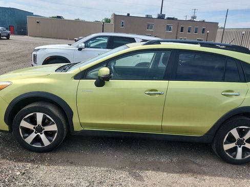 Used 2014 Subaru Crosstrek 2.0i Premium AWD/4WD image 7