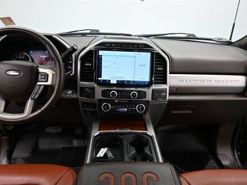 Used 2022 Ford F450 King Ranch AWD/4WD image 14
