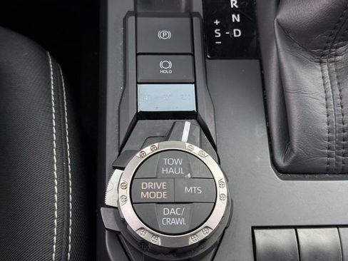 Used 2024 Toyota Tacoma TRD Off-Road AWD/4WD image 21