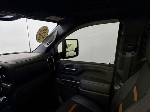 Used 2023 GMC Sierra 3500 AT4 w/ AT4 Premium Plus Package image 25