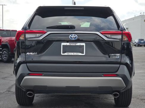Used 2024 Toyota RAV4 Limited AWD/4WD image 17