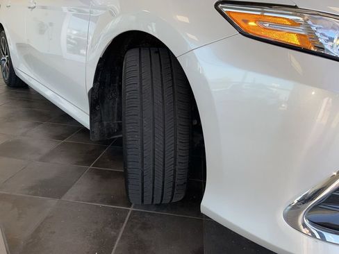 Used 2023 Toyota Camry XLE w/ Navigation Package FWD image 18
