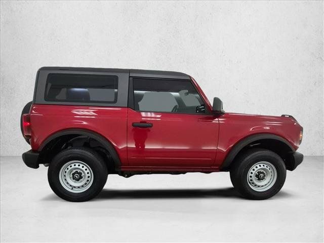 Used 2021 Ford Bronco 2-Door AWD/4WD image 4