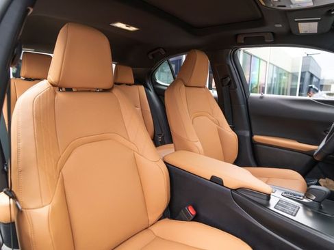 New 2026 Lexus UX 300h AWD image 16