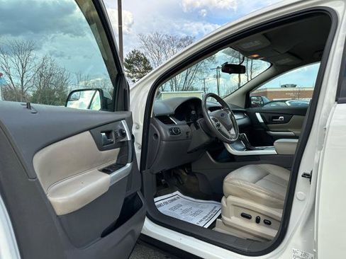 Used 2013 Ford Edge SEL image 11