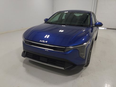 Used 2025 Kia K4 EX FWD image 15