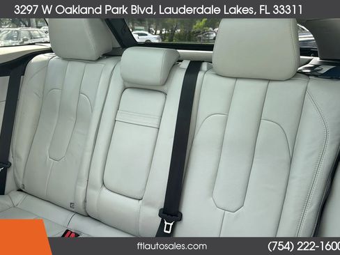 Used 2013 Land Rover Range Rover Evoque Pure Plus image 29