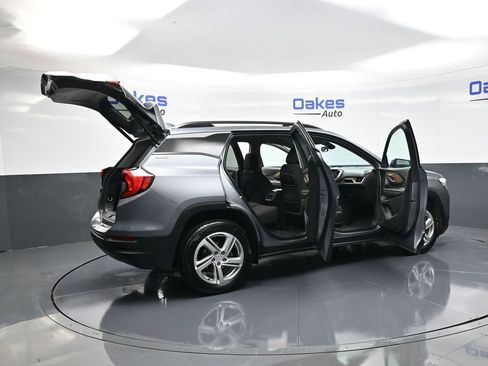 Used 2020 GMC Terrain SLE w/ Driver Convenience Package image 54