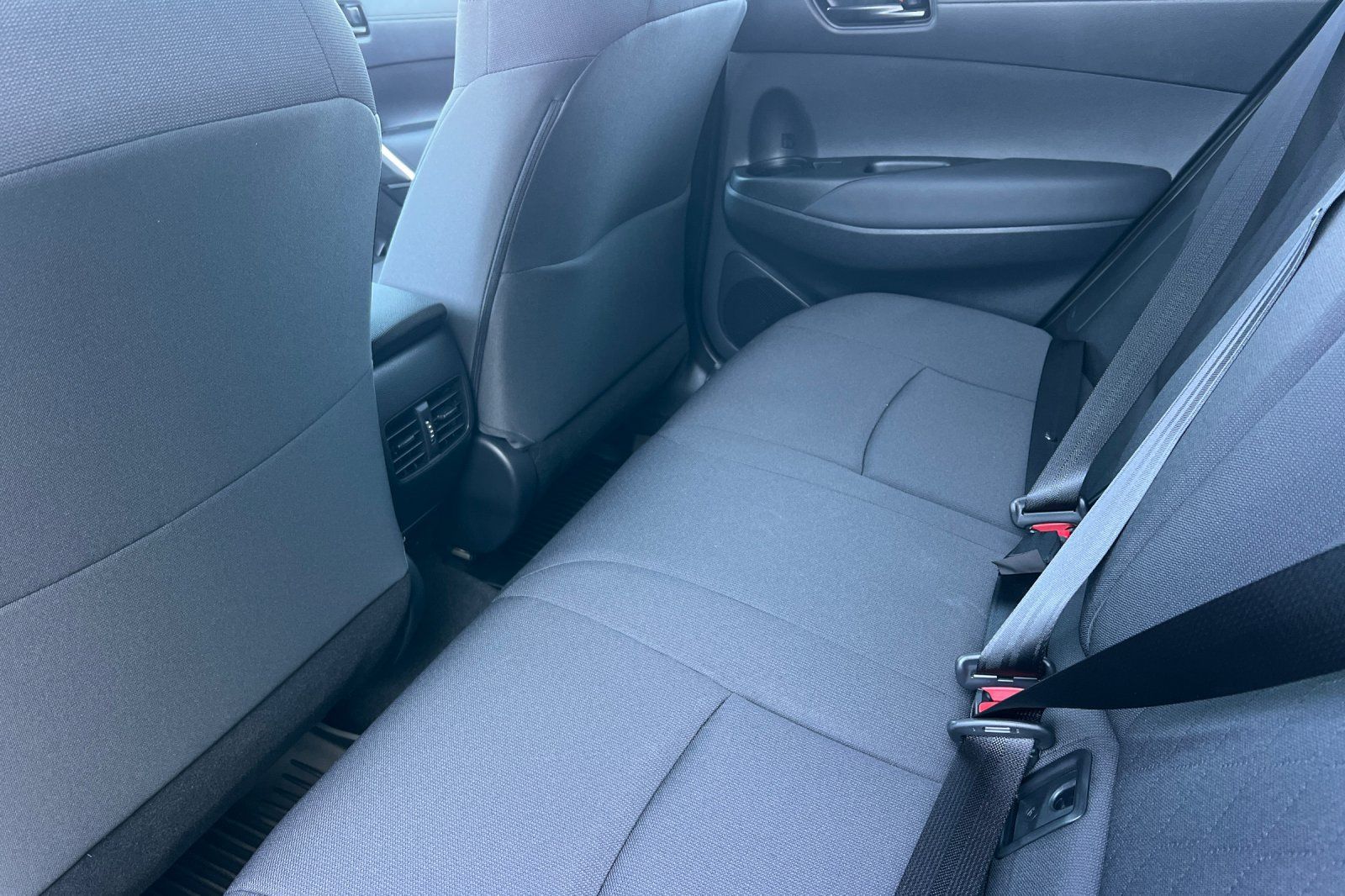 Certified 2026 Toyota Corolla Cross LE FWD image 12