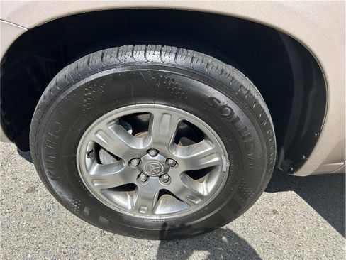 Used 2006 Toyota Highlander 2WD image 13