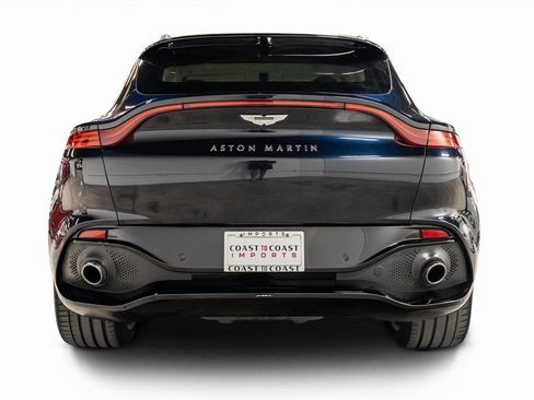 Used 2021 Aston Martin DBX image 19
