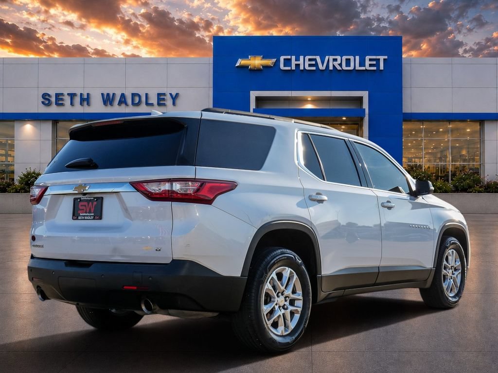 Used 2021 Chevrolet Traverse LT FWD image 7