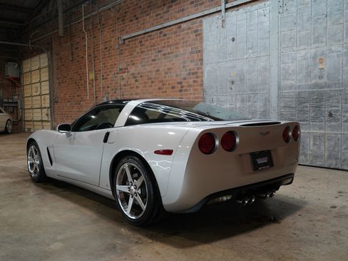 Used 2008 Chevrolet Corvette Coupe image 11