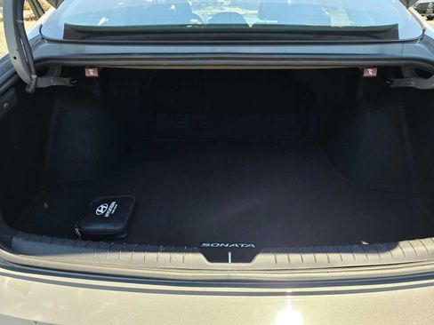 Used 2020 Hyundai Sonata Limited FWD image 14