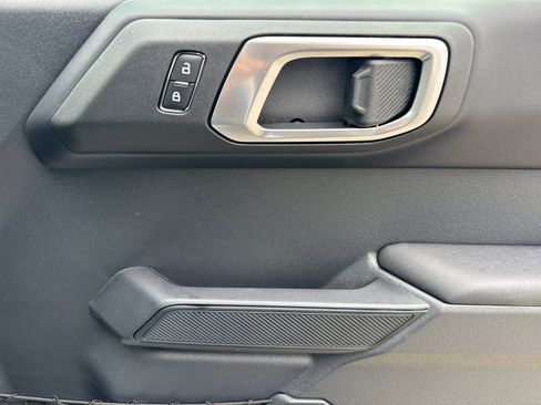 New 2025 Ford Bronco Outer Banks w/ Sasquatch Package image 19