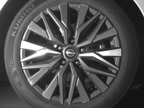 Used 2025 Nissan Altima 2.5 SV image 12