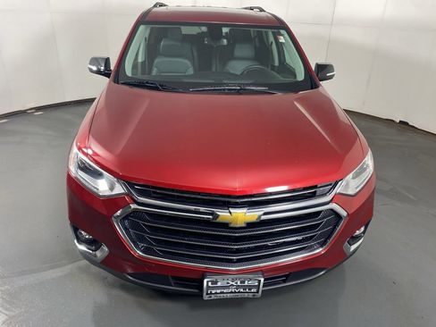 Used 2019 Chevrolet Traverse LT w/ LT Premium Package FWD image 7