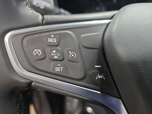 Used 2023 Chevrolet Equinox LT AWD/4WD image 21