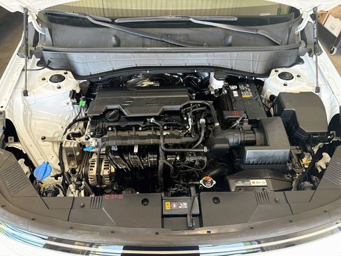 Used 2025 Hyundai Kona SEL AWD/4WD image 33