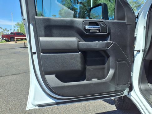 Used 2024 GMC Sierra 2500 Pro w/ Convenience Package AWD/4WD image 19