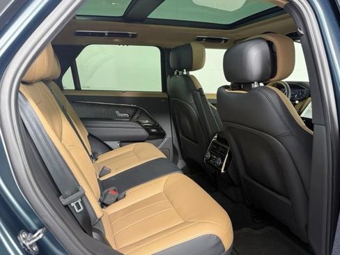 Used 2025 Land Rover Range Rover Sport Autobiography AWD/4WD image 21