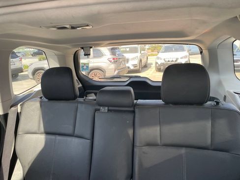 Used 2017 Subaru Forester 2.0XT Touring AWD/4WD image 6